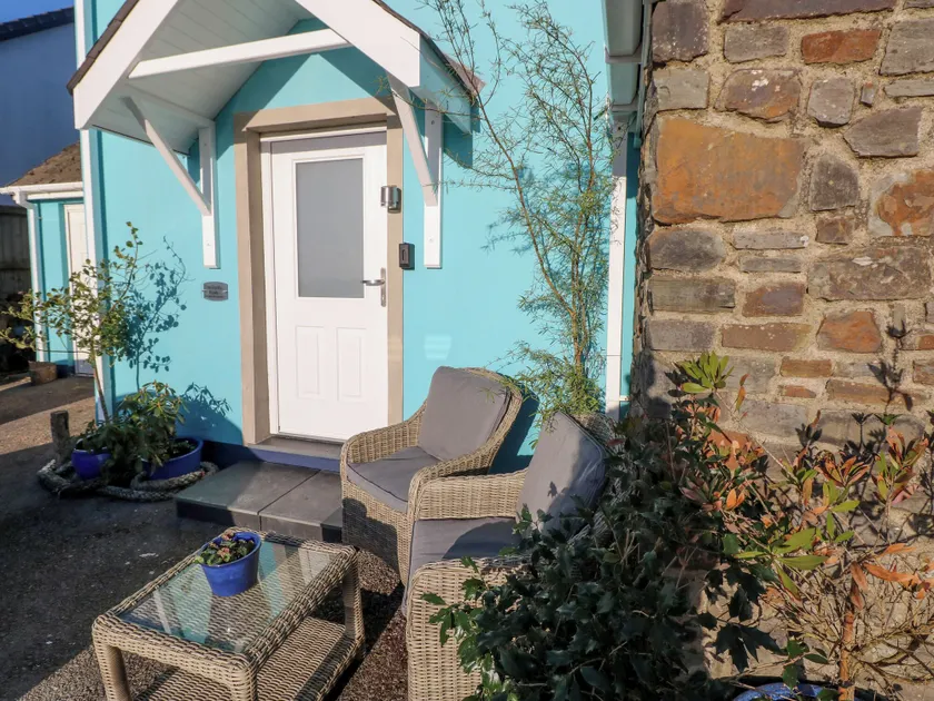 The Hollybush - Image 1