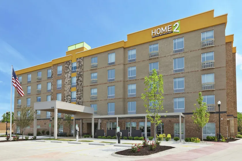 Home2 Suites By Hilton West Bloomfield Detroit - Image 1
