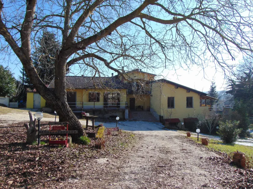 LA GROTTA Bed and Breakfast - Image 1