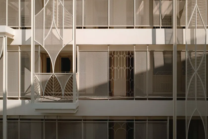YANH Ratchawat Hotel - Image 1