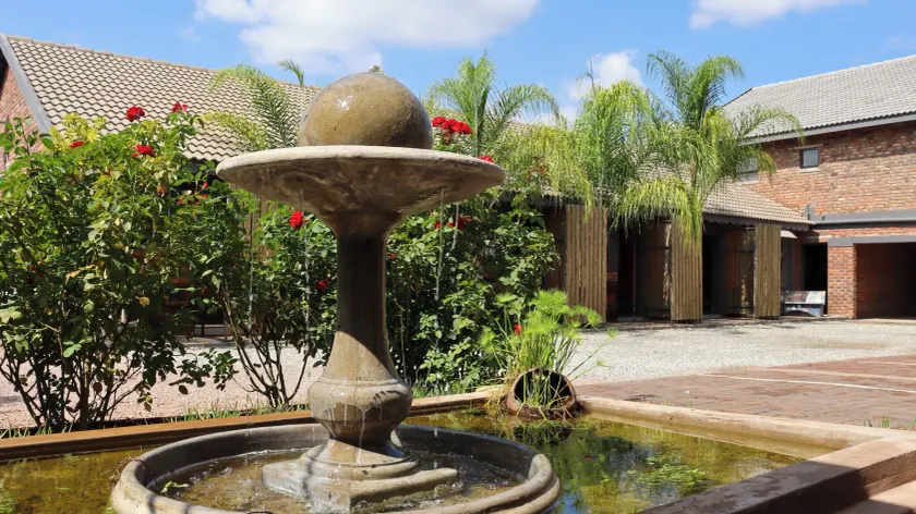Golden Lantern Guest Lodge - Image 1