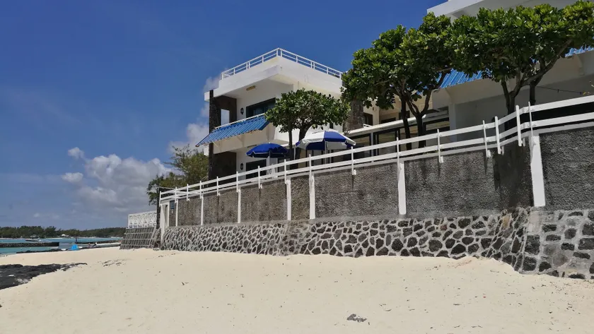 Blue Beryl Guest House - Image 1