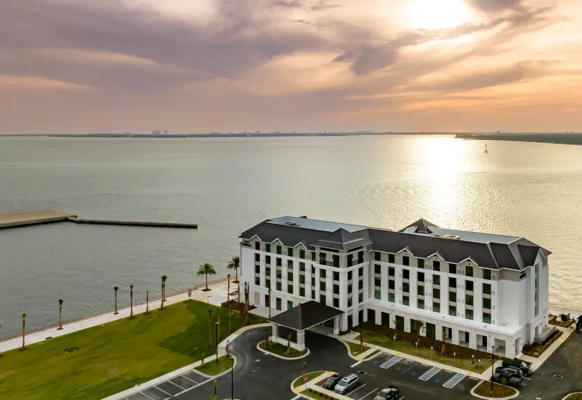 Hotel Indigo - Panama City Marina by IHG - Image 1