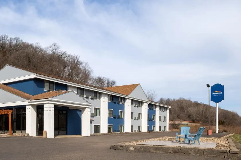 Baymont by Wyndham Mankato - Image 1
