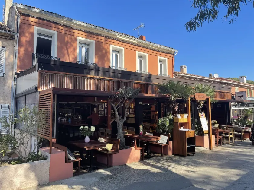 L'Oustaou De Porquerolles - Image 1
