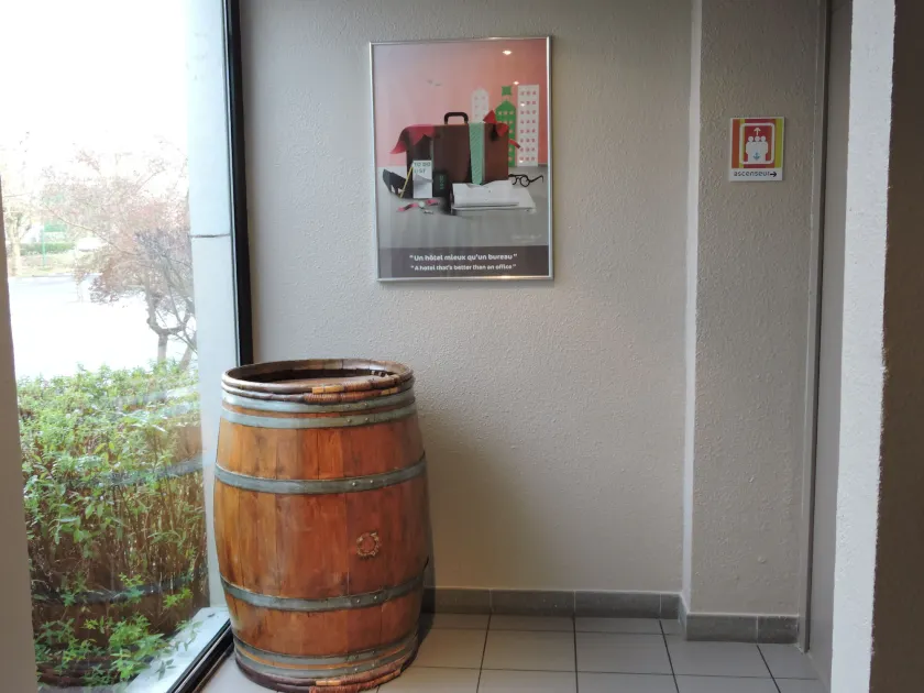 Ibis Styles Cognac - Lobby