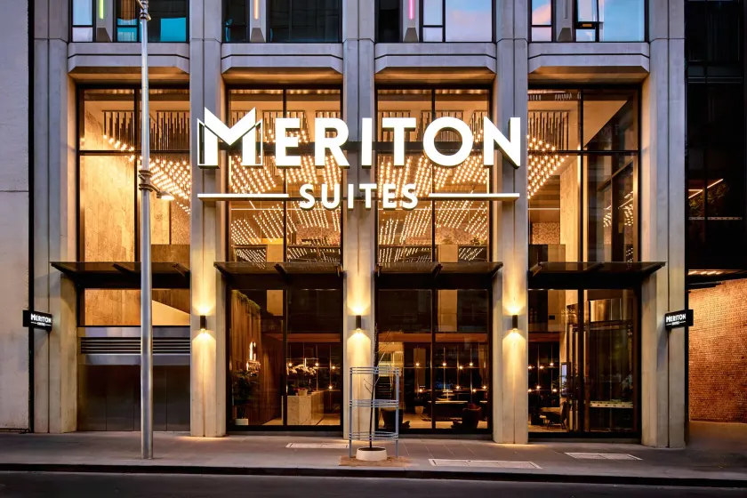 Meriton Suites Melbourne - Image 1