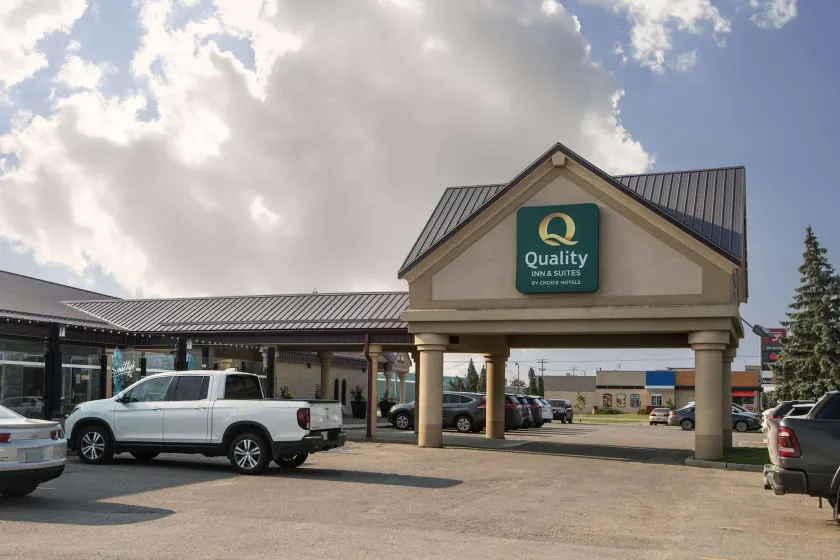 Quality Inn & Suites - Image 1