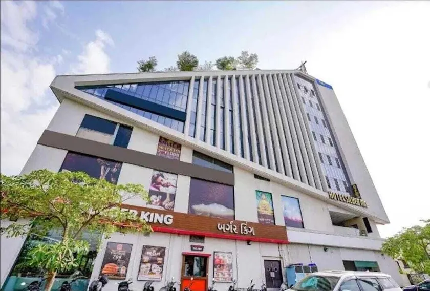 Hotel Silver Inn, Ahmedabad - Image 1