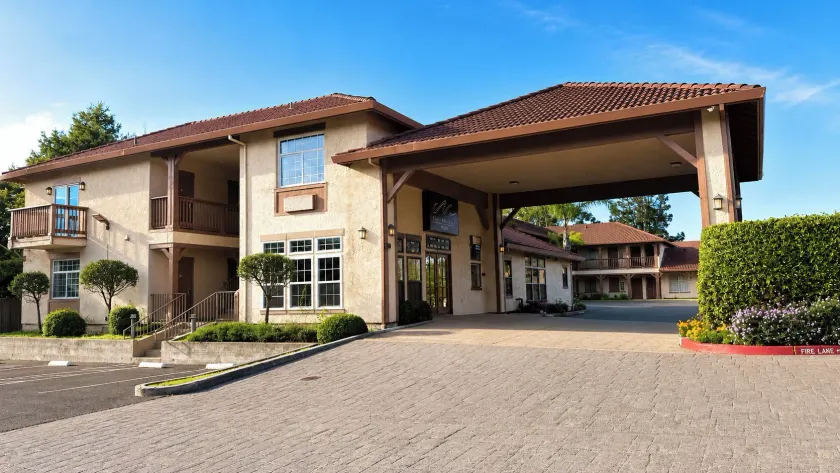 The Miramar Inn - Image 1