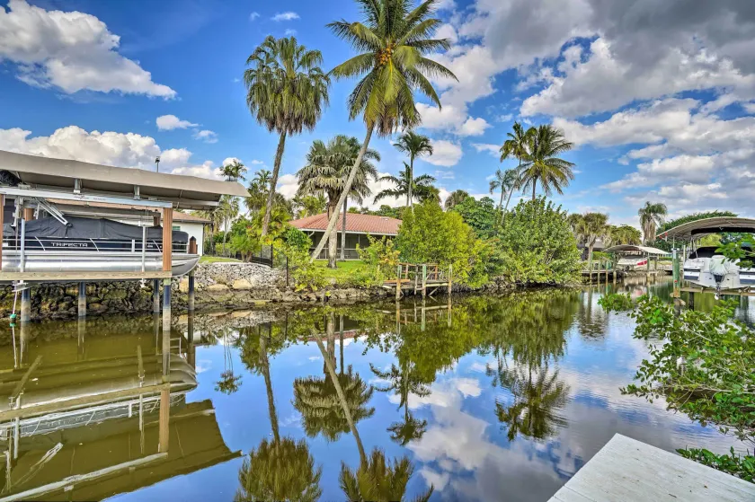 Pool Access & Beach Gear! Canalfront Naples Home - Image 1