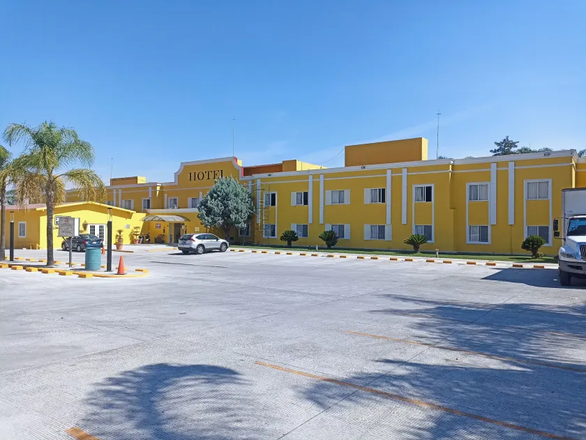 Zar Guadalajara - Image 1