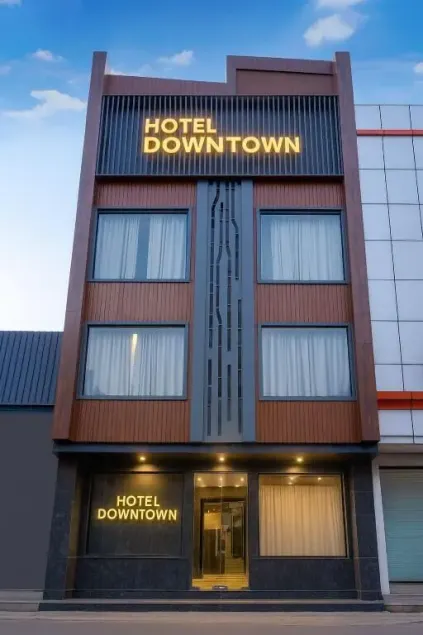Hotel Downtown by Quadis - Sector 15 Noida - Image 1