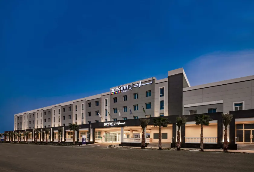 Park Inn by Radisson Jubail Industrial City - Image 1