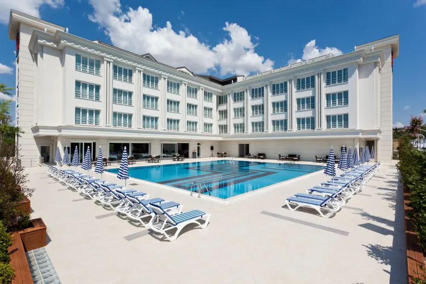 Mercia Hotels & Resorts - Image 1