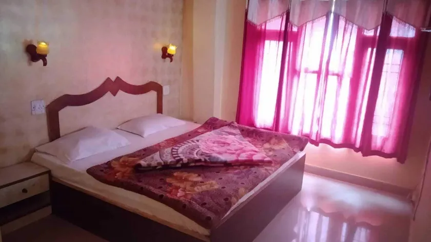 Hotel Harbans Shimla - Image 1