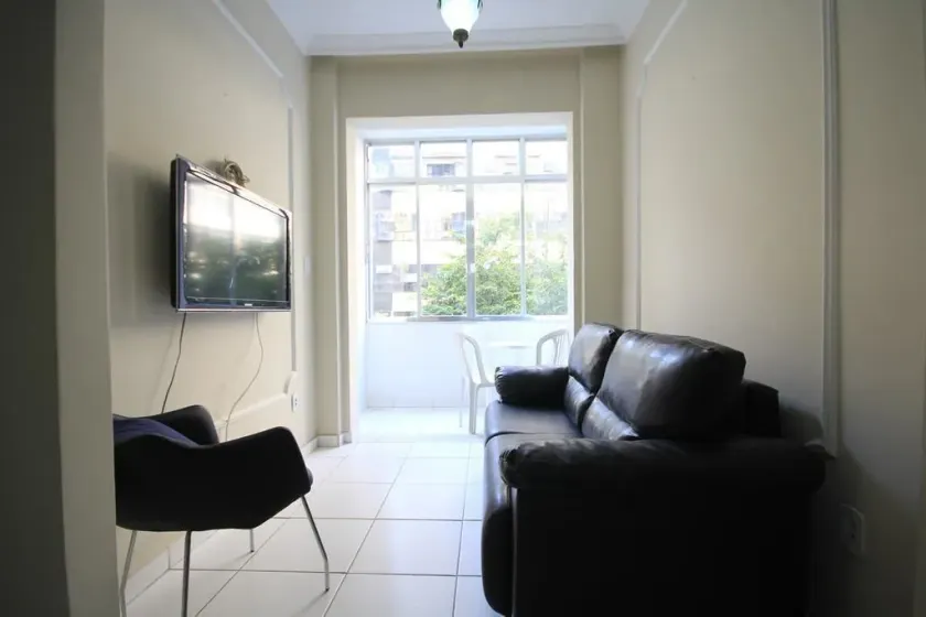 Ferreira 201 - Image 1