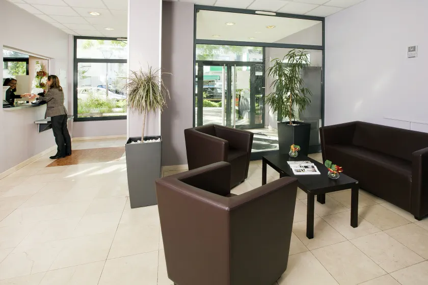 Séjours & Affaires Lyon Park Lane - Entrée intérieure