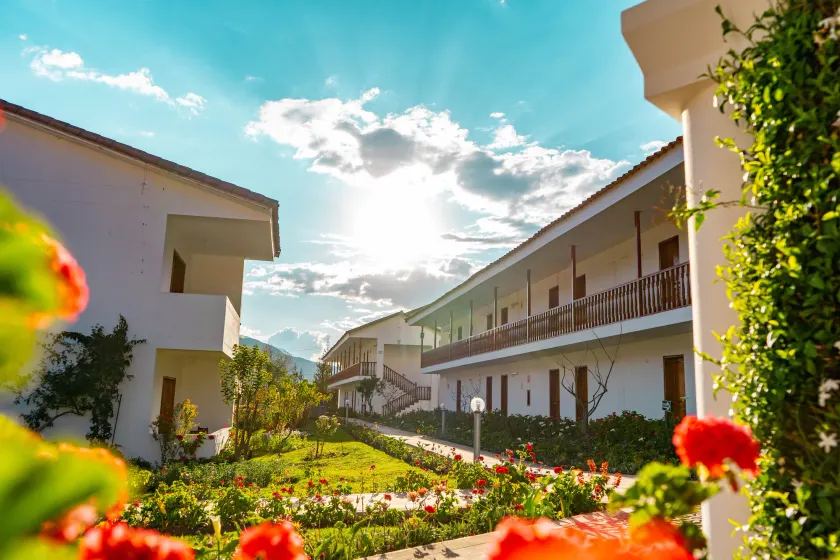 Hotel Agustos Urubamba - Image 1