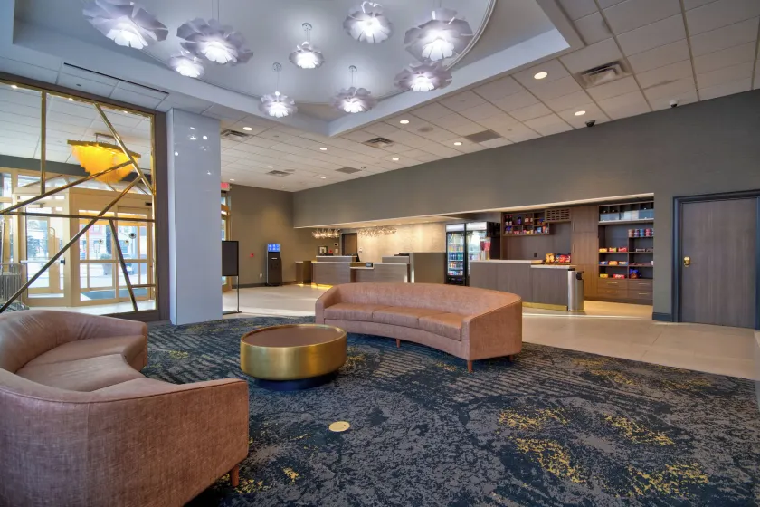 DoubleTree by Hilton Poughkeepsie Convention Center - Image 1