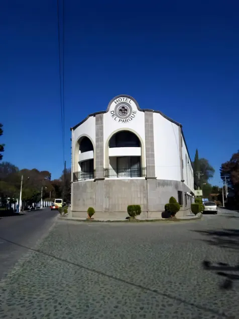 Hotel Del Parque - Image 1