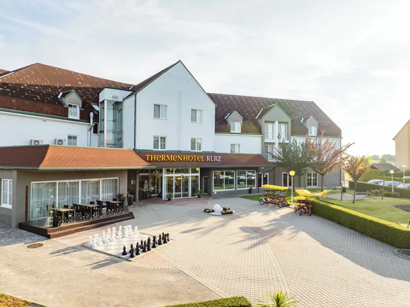 Thermenhotel Kurz - Image 1