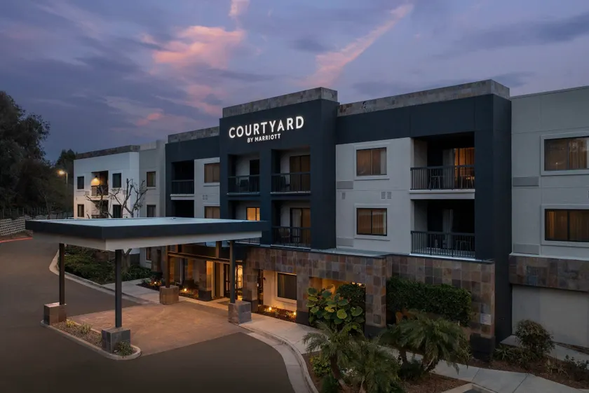 Courtyard by Marriott San Diego Carlsbad - Image 1