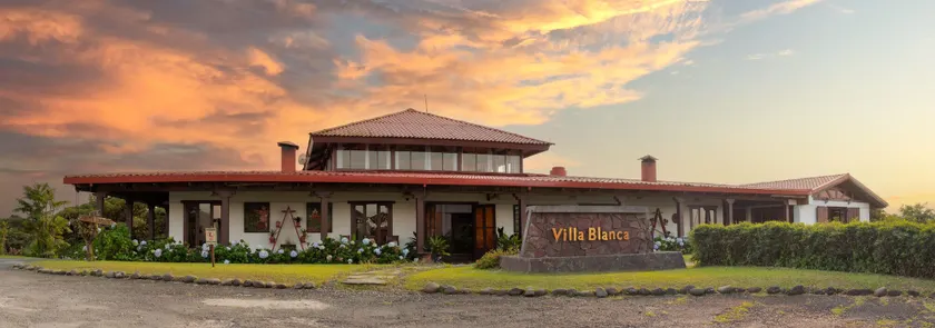 Villa Blanca Cloud Forest Hotel & Retreat - Image 1