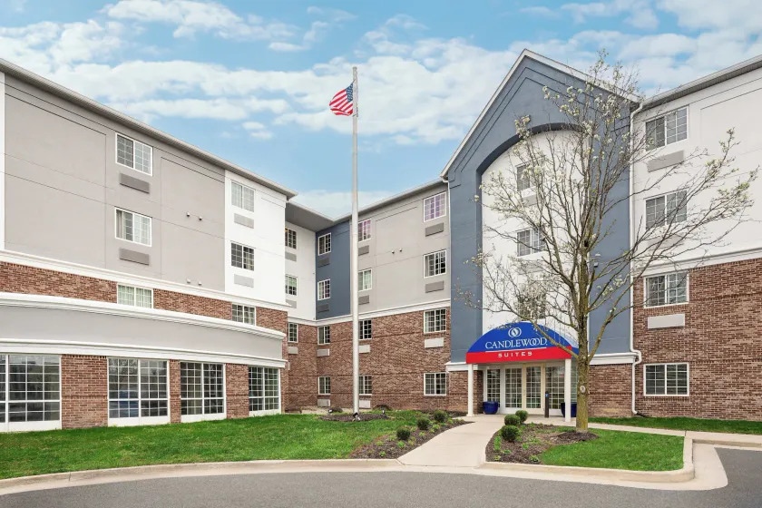 Candlewood Suites Indianapolis Northeast by IHG - Image 1