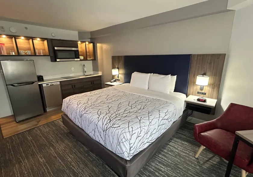 Executive Residency by Best Western Denver East - Image 1