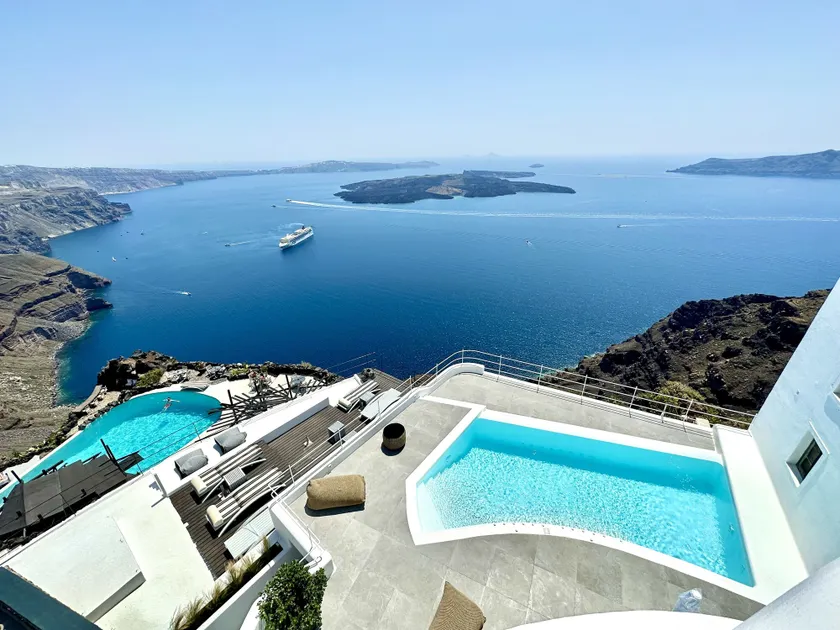 Eteoro Suites - Image 1
