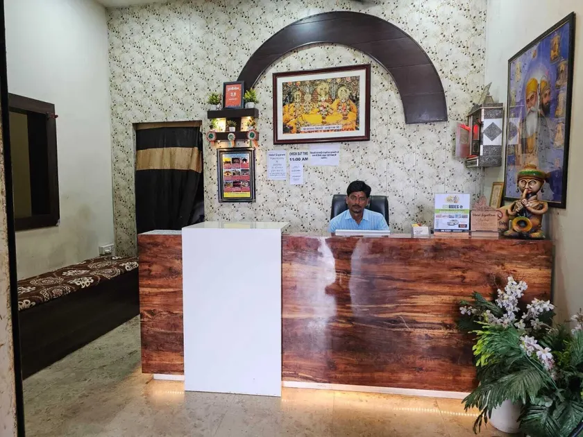 Hotel The Siyaram In Near Ram mandir temple - Image 1