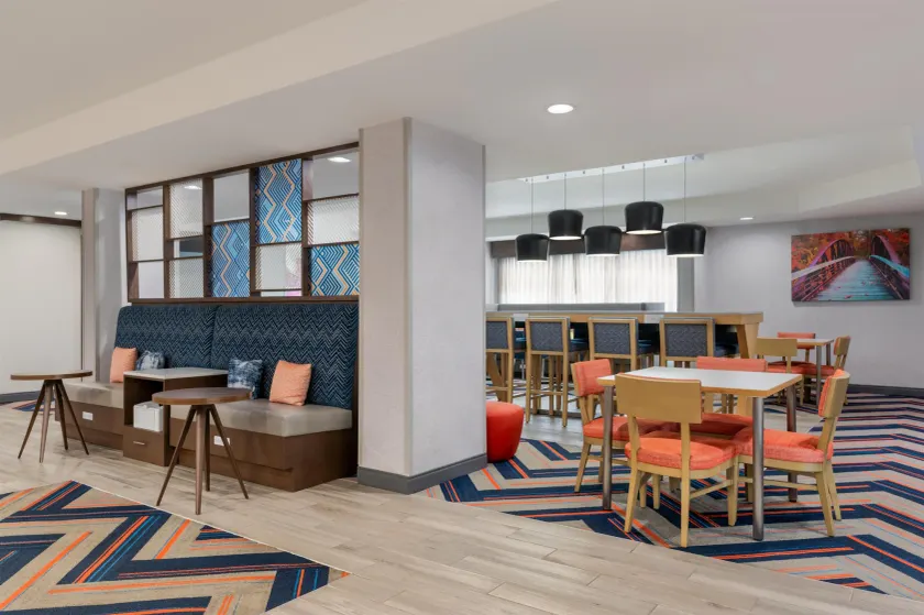 Hampton Inn Eden - Hall