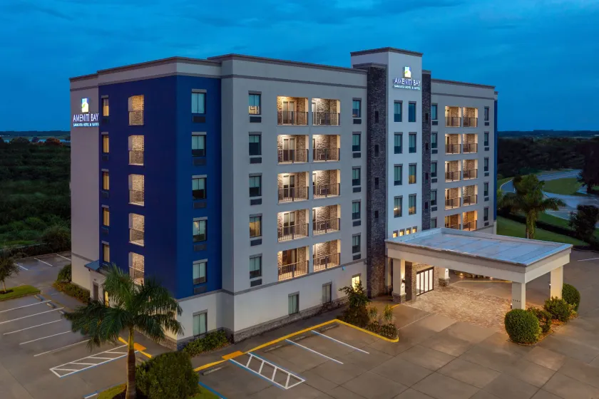 Ameniti Bay - Best Western Signature Collection - Image 1
