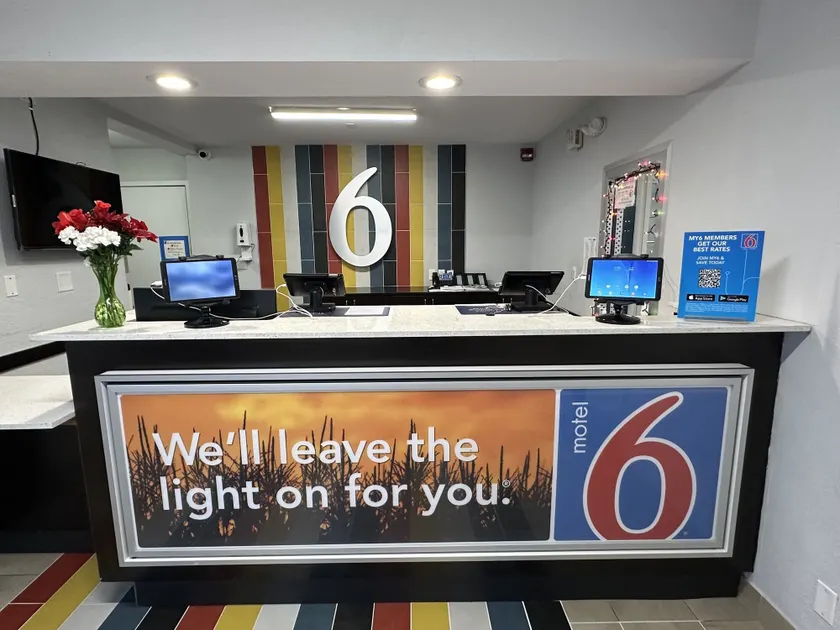 Motel 6-Fort Wayne, IN - Image 1