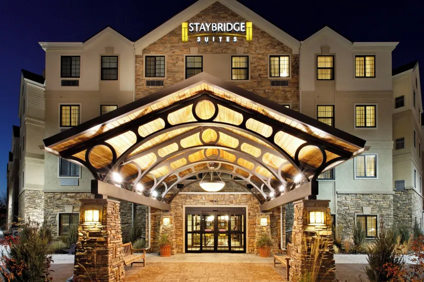 Staybridge Suites - Pittsburgh-Cranberry Township by IHG - Image 1