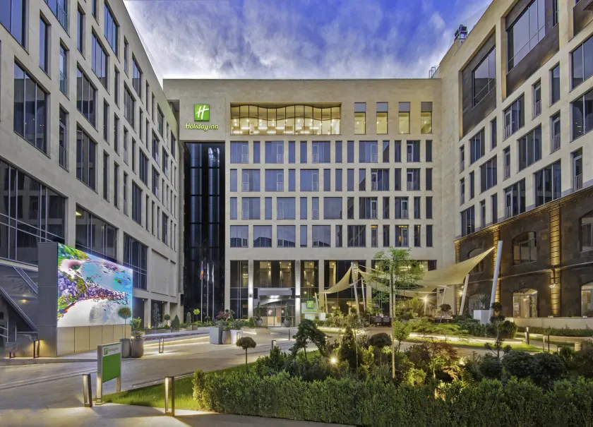 Holiday Inn Yerevan - Republic Square by IHG - Image 1