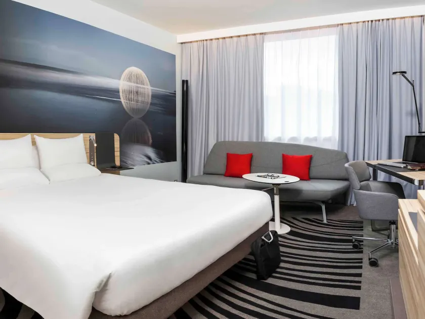 Novotel Limoges Le Lac - Image 1
