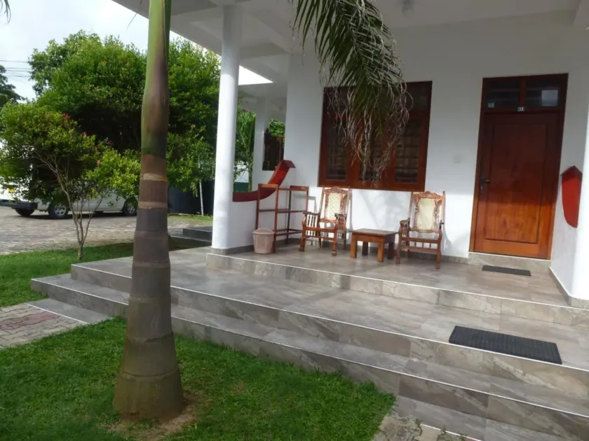 Samaru Beach House - Image 1