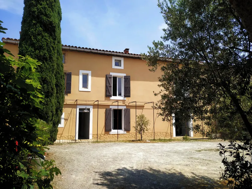 Les Grands Cyprès - chambres d'hôtes - Image 1