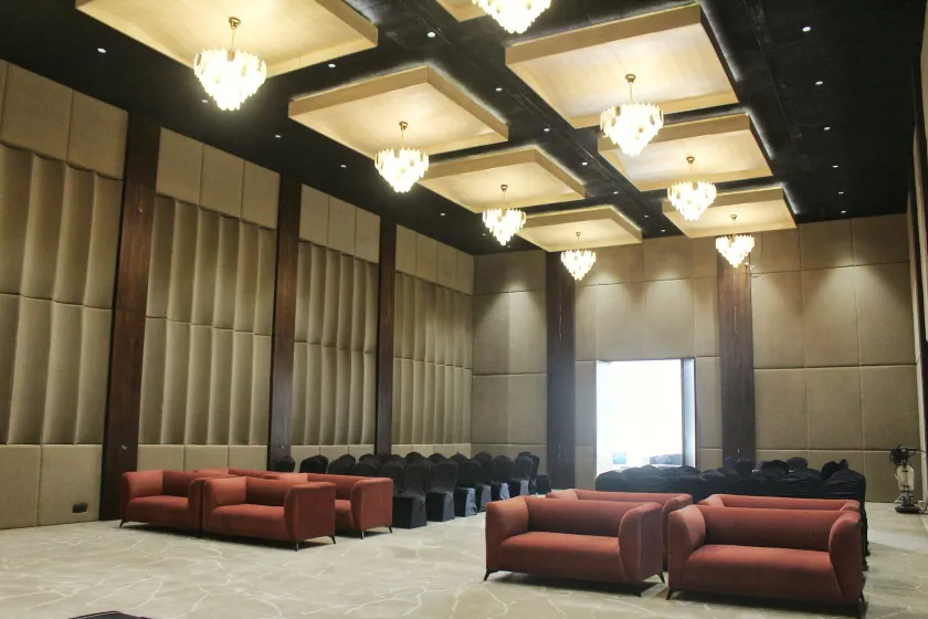 HOTEL RED DIAMOND - Image 1
