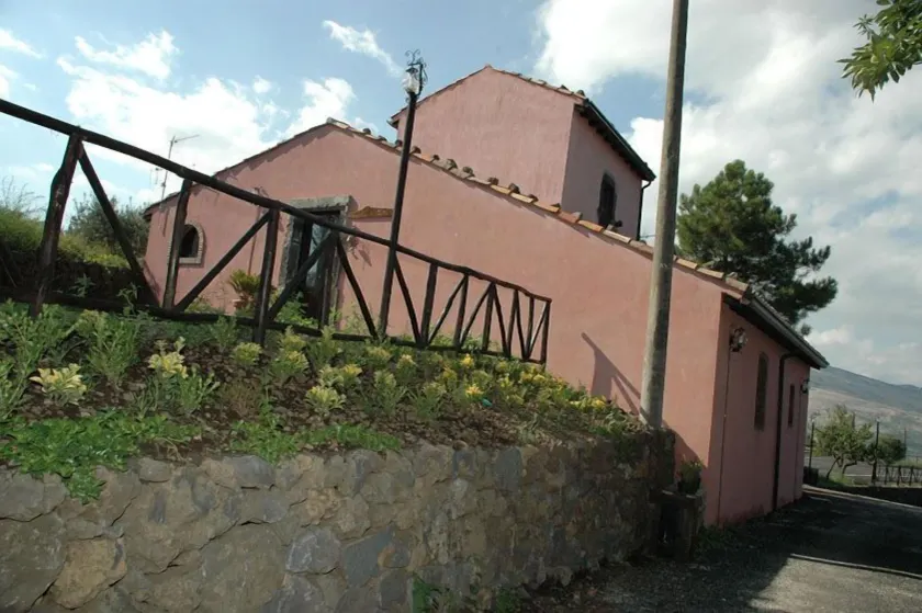 Agriturismo Borgo San Nicolao - Image 1