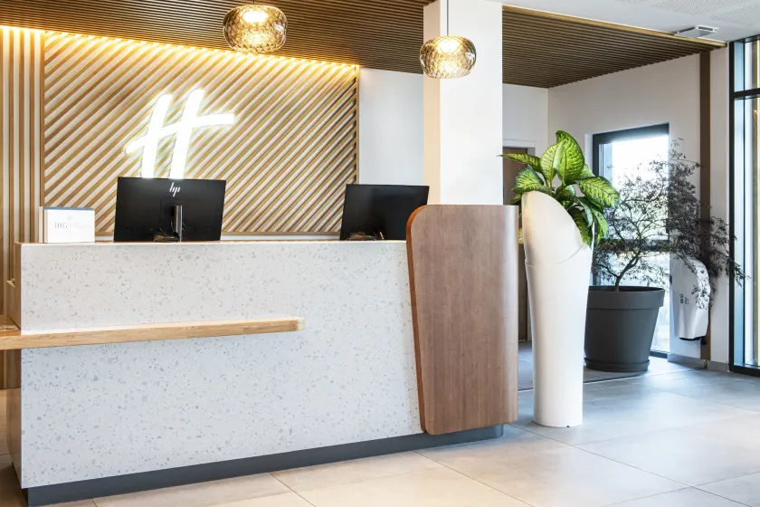 Holiday Inn Dijon Sud - Longvic by IHG - Reception
