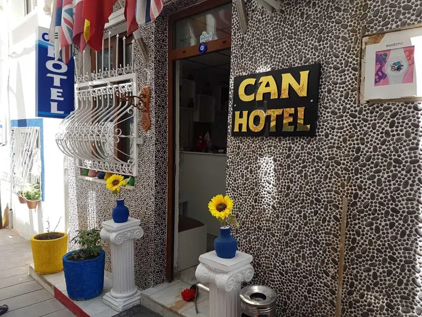 Can Hotel - Image 1