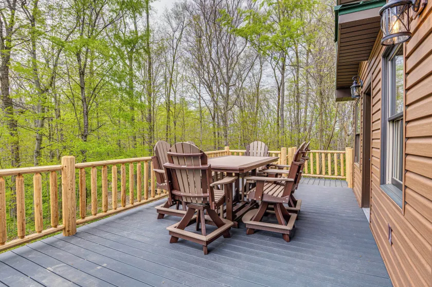 Family-friendly Milton Home on 14 Acres w/ Hot Tub - Interiør