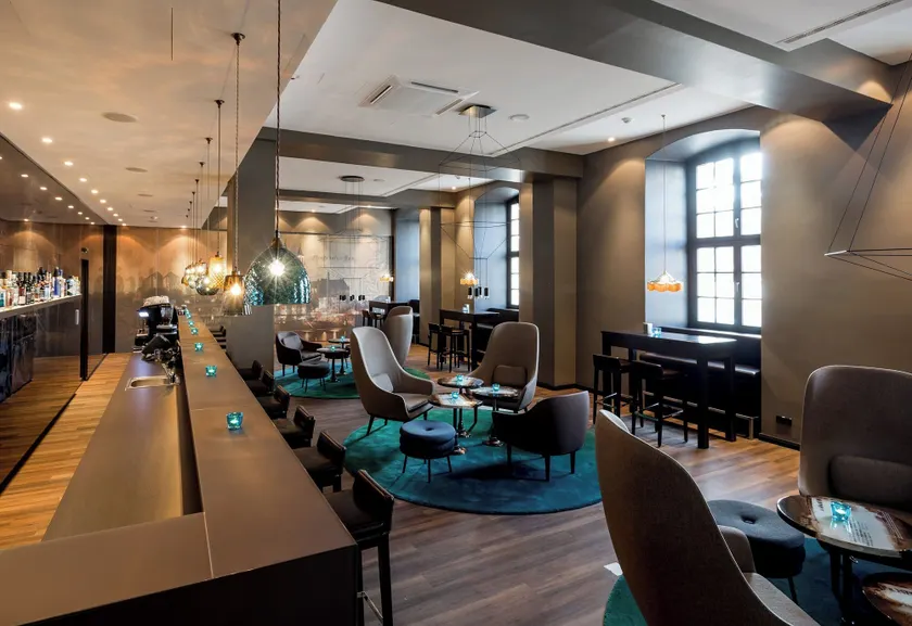 Motel One Magdeburg - Image 1