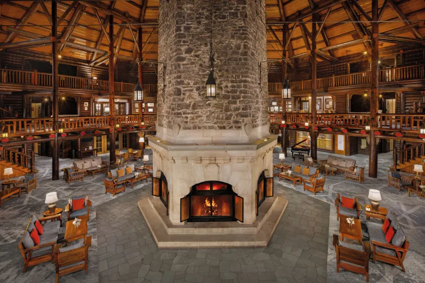 Fairmont Le Chateau Montebello - Image 1