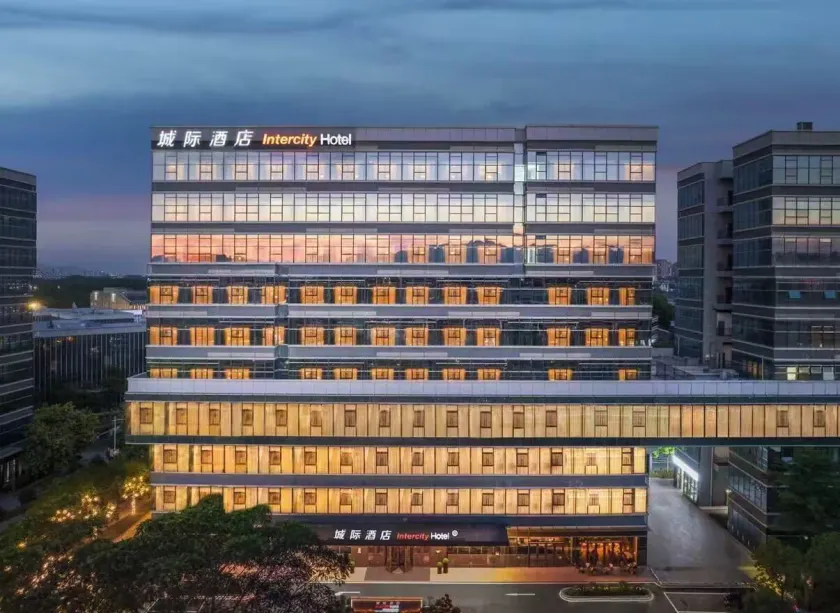 Songshan Lake Intercity Hotel - Image 1