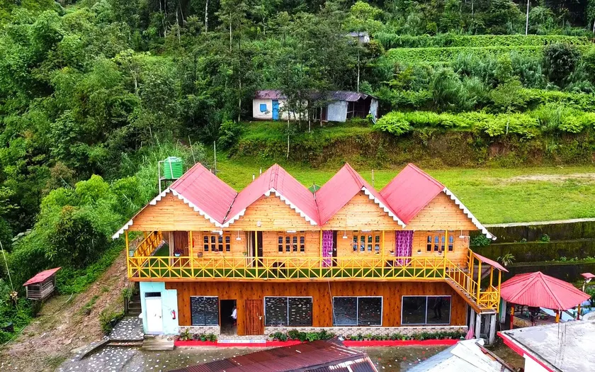 Ventara Clouds Resort - Image 1