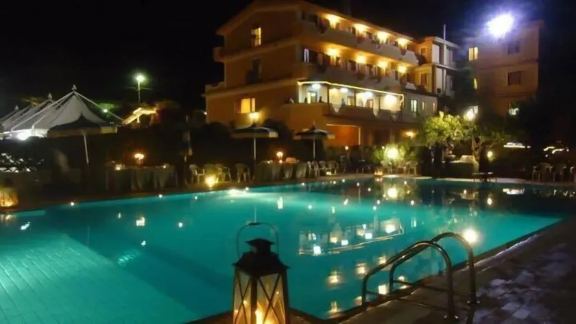 Hotel Il Corsaro - Image 1